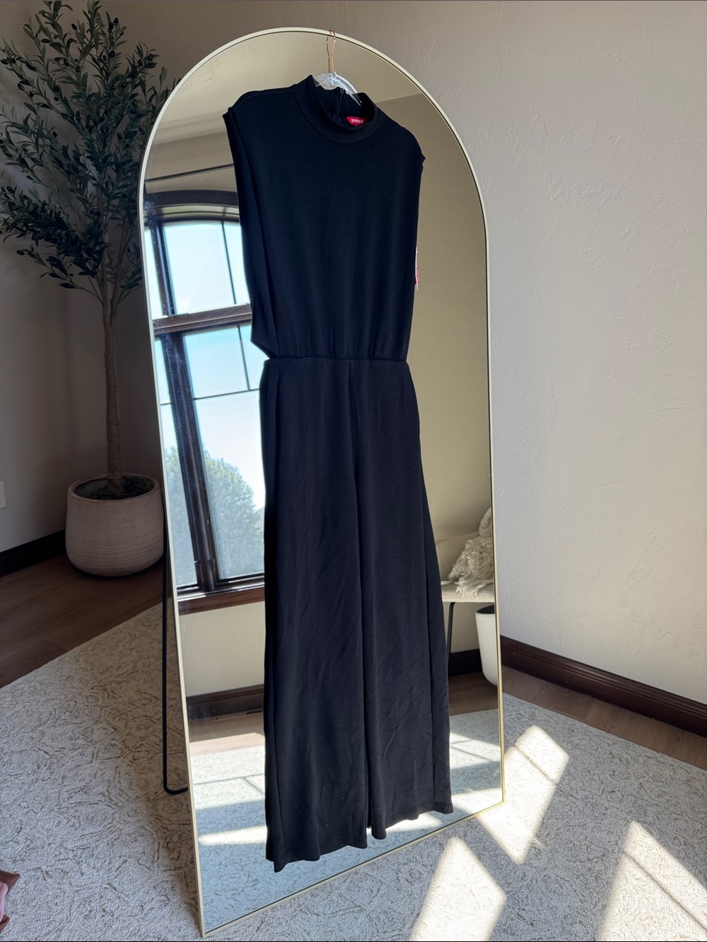 SPANX AirEssentials Black Sleeveless Jumpsuit - Picture 4 of 5